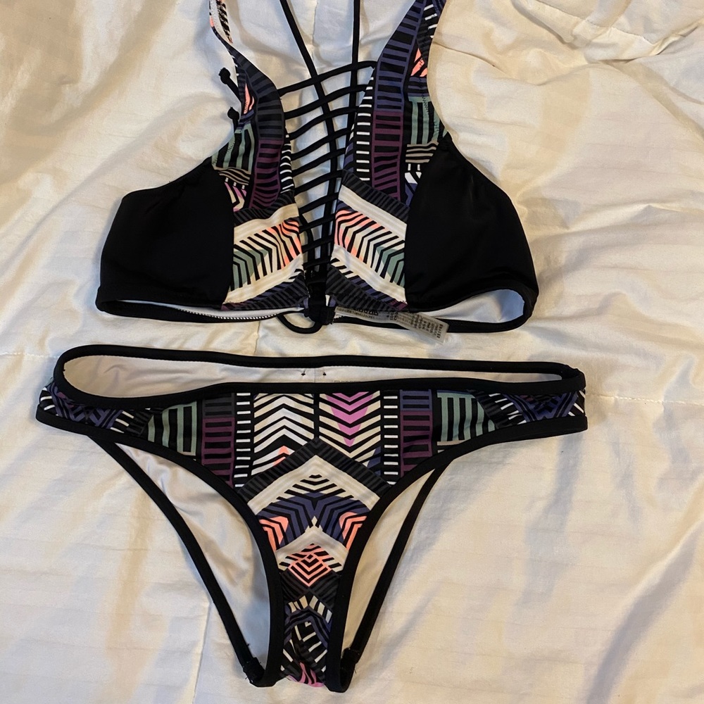 Victoria’s Secret bikini